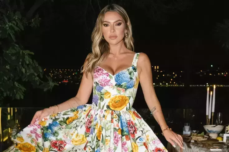 hadise den dikkat ceken paylasim masanin ustunde 18960345 784 amp
