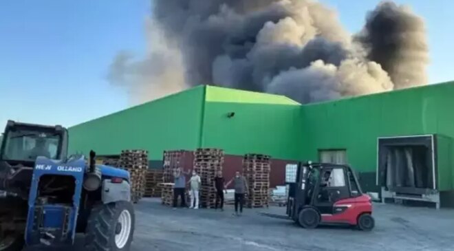 İki kişinin hayatını kaybettiği fabrika yangınında tutuklama