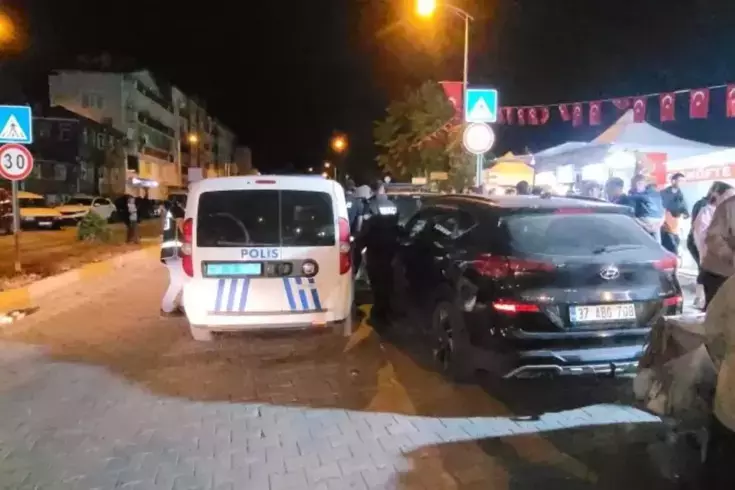 kastamonu da festivalde bicakli kavga bir kisi 18995365 5654 amp