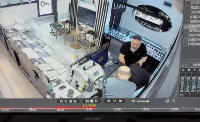 Oyuncak tabancalı kuyumcu soygununa esnaftan meydan dayağı