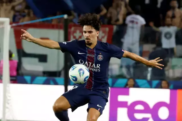 Süper Kupa'nın sahibi Paris Saint Germain