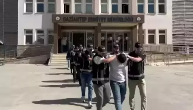 Doktorun para karşılığı sahte rapor pazarlığı saniye saniye kamerada