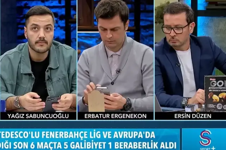 Spor yorumcuları, Balıkesir'deki depreme canlı yayında yakalandı 3 spor yorumculari balikesir deki depreme canli 19192496 4413 amp