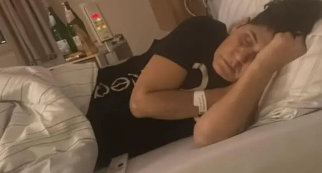 Arabeskin sevilen ismi Cansever'den k&ouml;t&uuml; haber! Son halini paylaştı, dua istedi