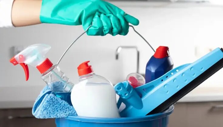 Herkesin evinde bulunan temizlik ürünü yasaklandı! Piyasadan toplatılıyor