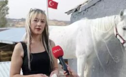 Kadın Kuaförü, Hobi Olarak Başladığı At Yeleği Süslemeyi Mesleğe Dönüştürdü