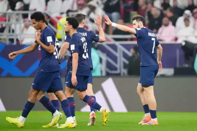 &Uuml;st &uuml;ste 4 penaltı kurtardı! FIFA Kıtalararası Kupası'nda şampiyon PSG