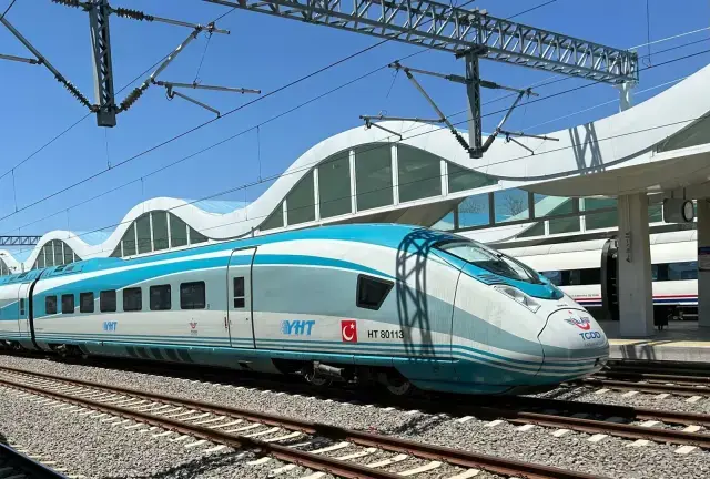 Yeni hızlı trenler geliyor, Ankara-İstanbul arası 80 dakikaya d&uuml;ş&uuml;yor