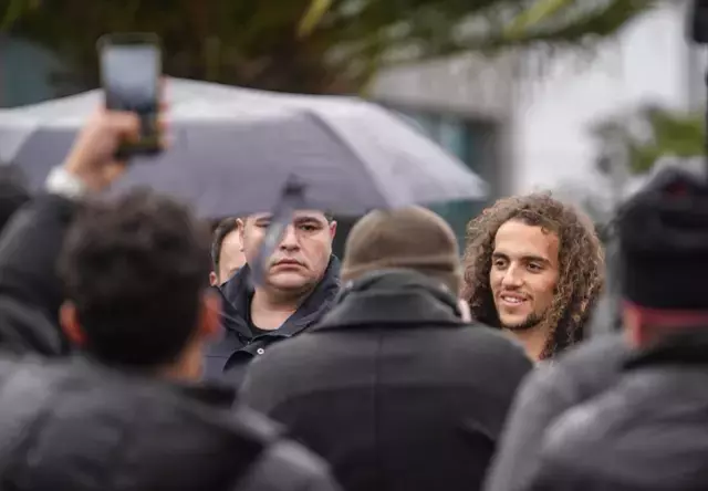 Guendouzi transferi sonrası ortalık karıştı! Başkana istifa &ccedil;ağrısı