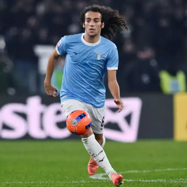 İlk kare geldi! Fransız yıldız resmen Fenerbah&ccedil;e'de