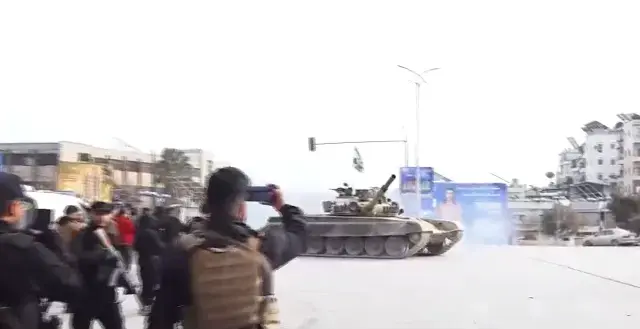 YPG'ye verilen süre doldu, Suriye ordusu operasyona başladı YPG'ye verilen süre doldu, Suriye ordusu operasyona başladı